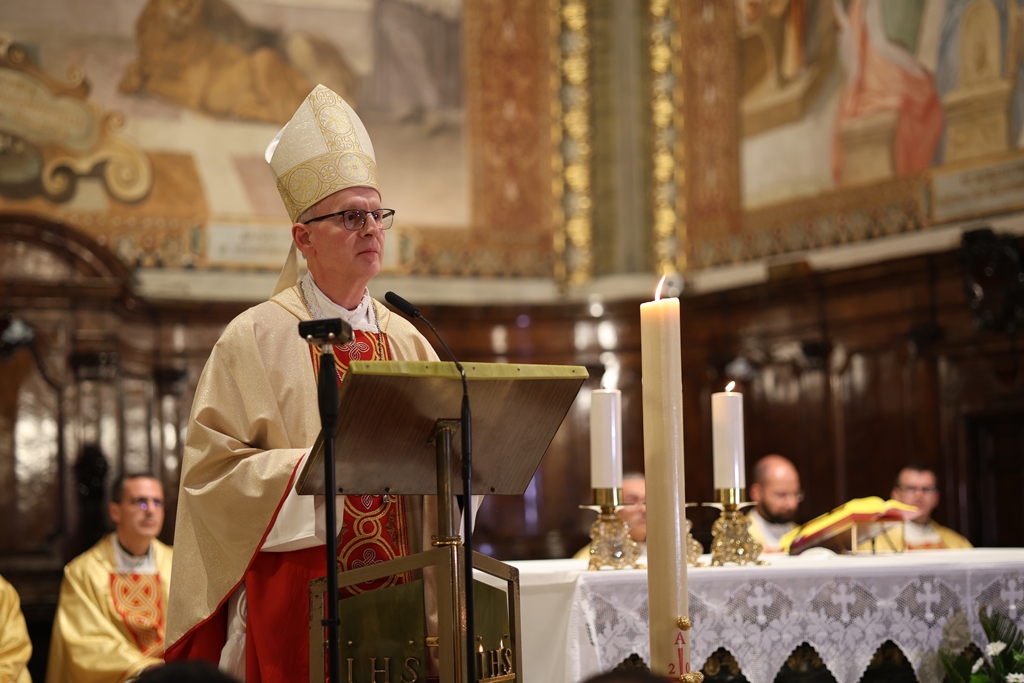 Papa Lav XIV. imenovao nadbiskupa Petra Rajiča prefektom Papinskog doma